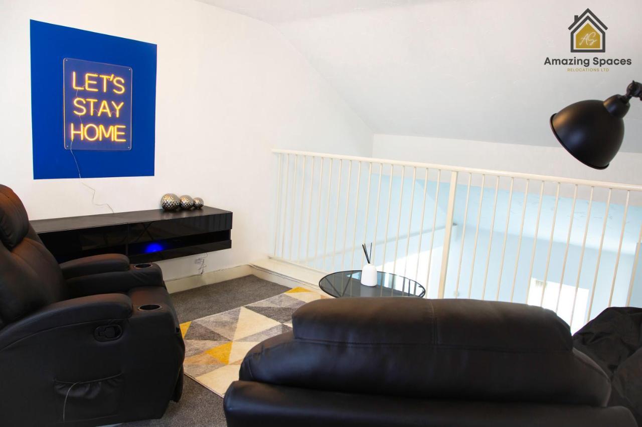 Large Unique 2 Bedroom Duplex Apartment With Private Parking & Free Wifi - Vat Qualifying By Amazing Spaces Relocations Ltd Warrington Extérieur photo