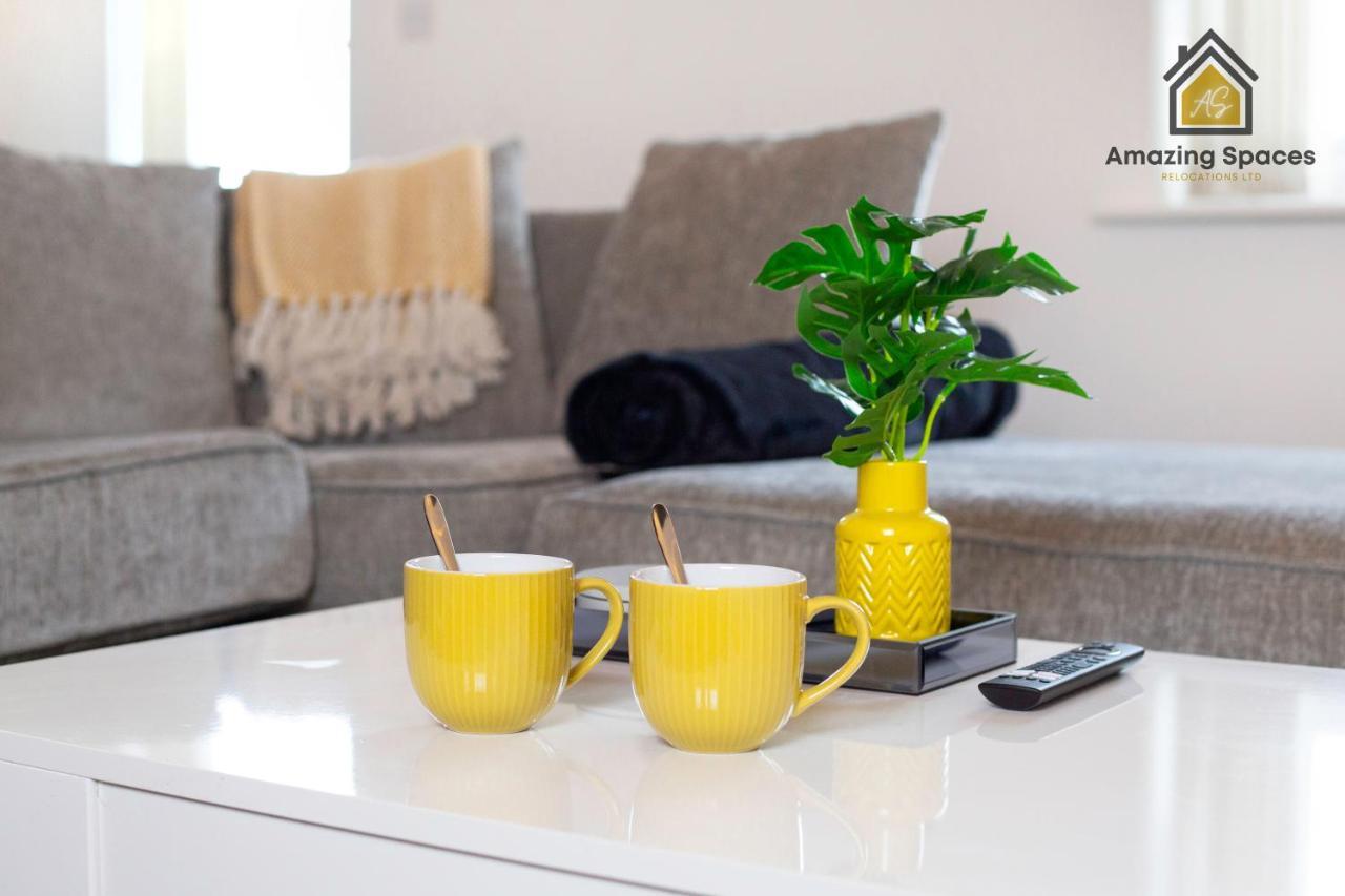 Large Unique 2 Bedroom Duplex Apartment With Private Parking & Free Wifi - Vat Qualifying By Amazing Spaces Relocations Ltd Warrington Extérieur photo