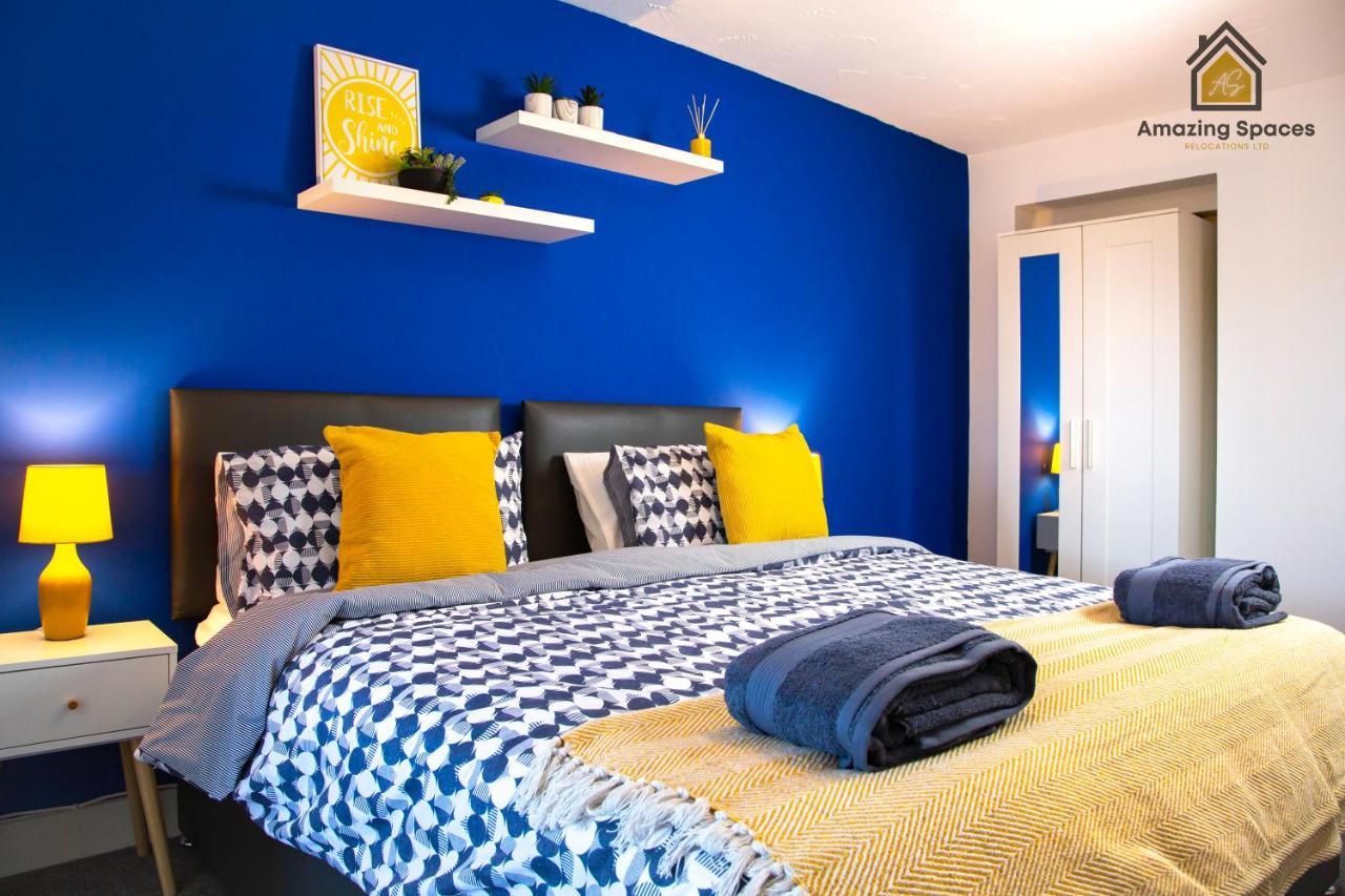 Large Unique 2 Bedroom Duplex Apartment With Private Parking & Free Wifi - Vat Qualifying By Amazing Spaces Relocations Ltd Warrington Extérieur photo